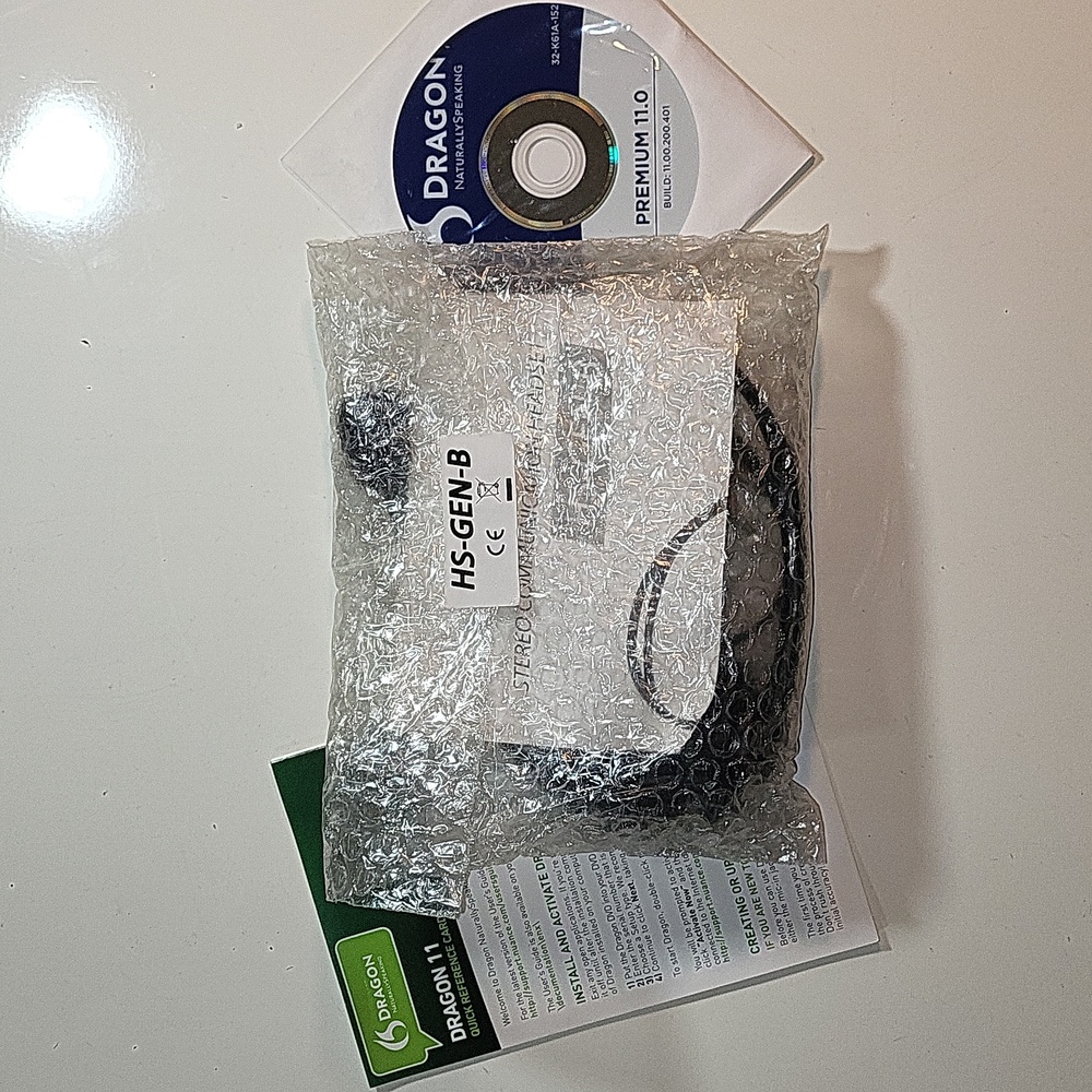 Nuance Dragon Naturally Speaking v.11.0 w/ Headset